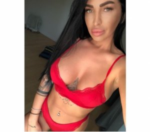 May-ly escort Fenouillet, 31